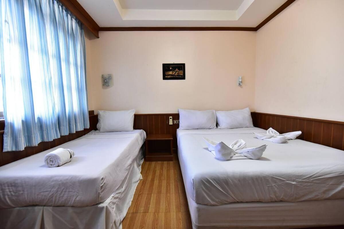 Krabi Grand Hotel Buitenkant foto