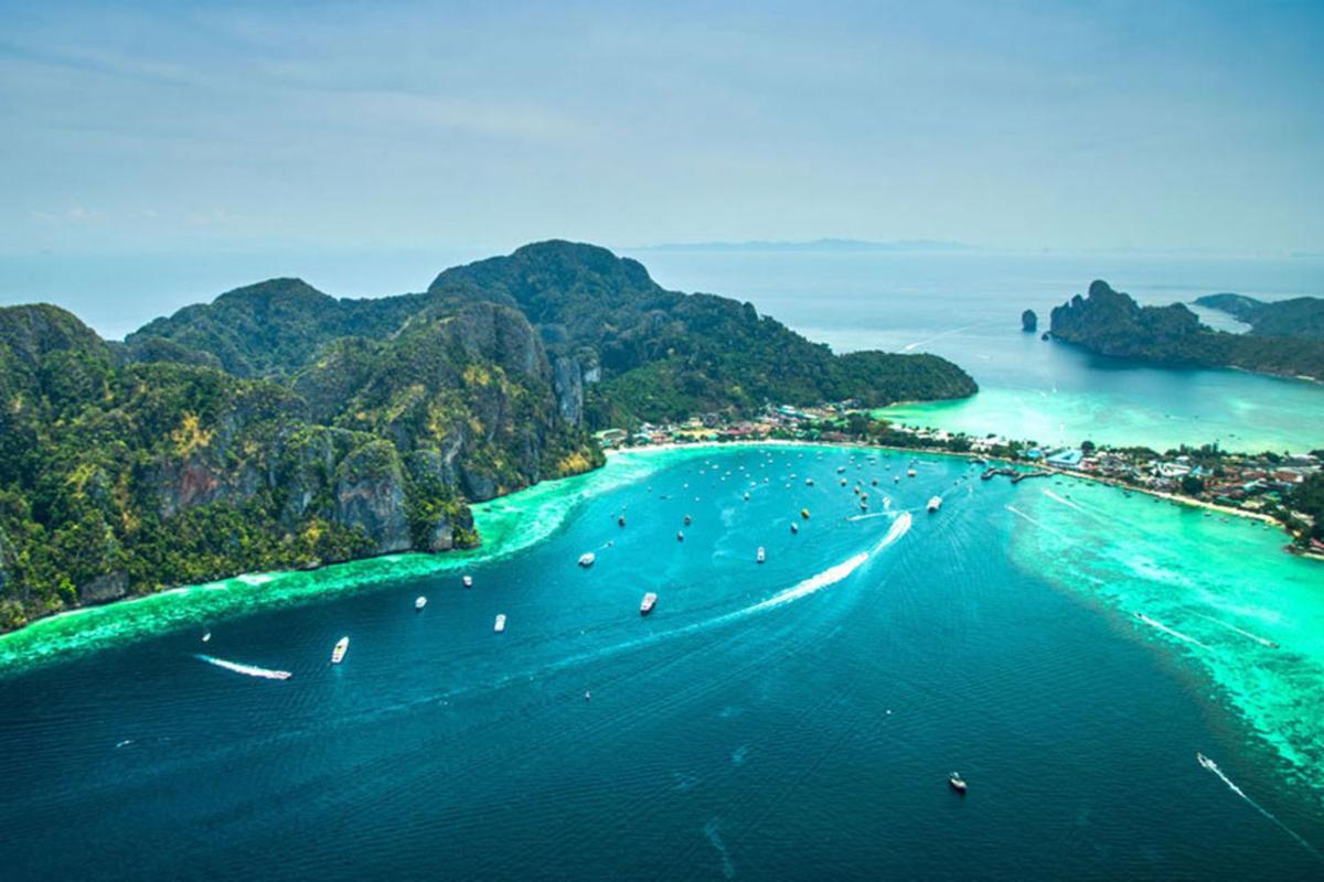 Krabi Grand Hotel Buitenkant foto