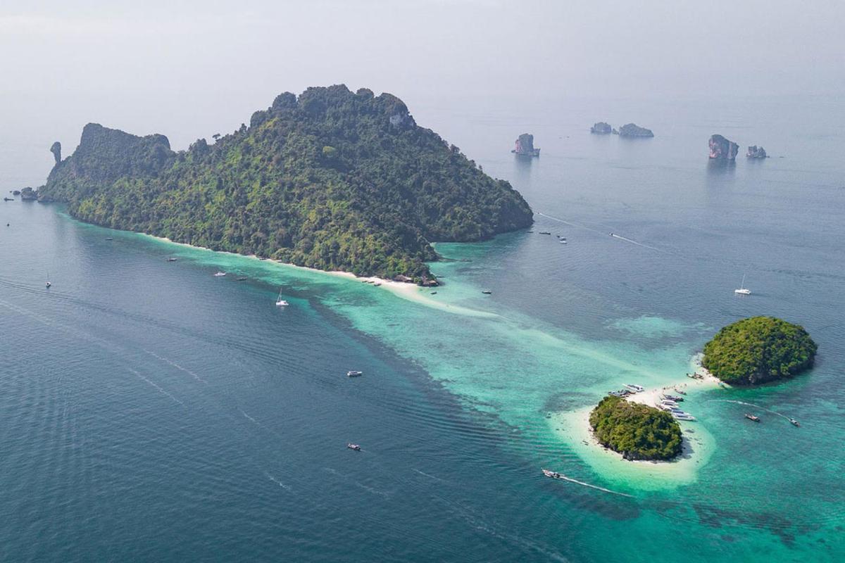 Krabi Grand Hotel Buitenkant foto