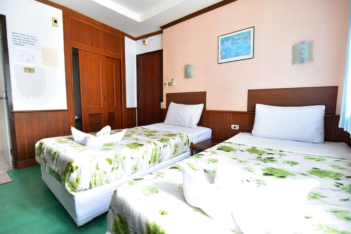Krabi Grand Hotel Buitenkant foto